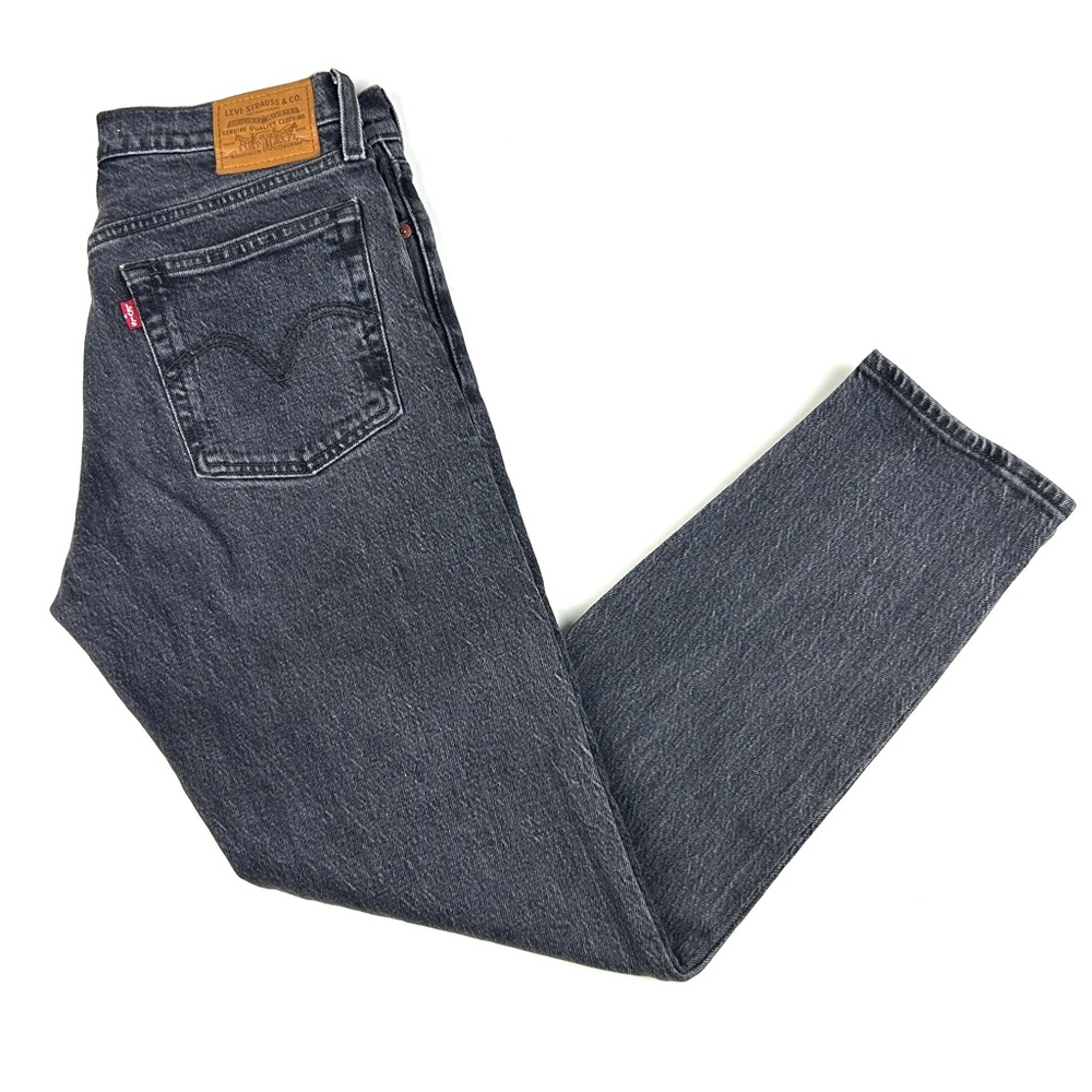 Levi’s premium wedgie straight button fly gray denim jeans Sz 26